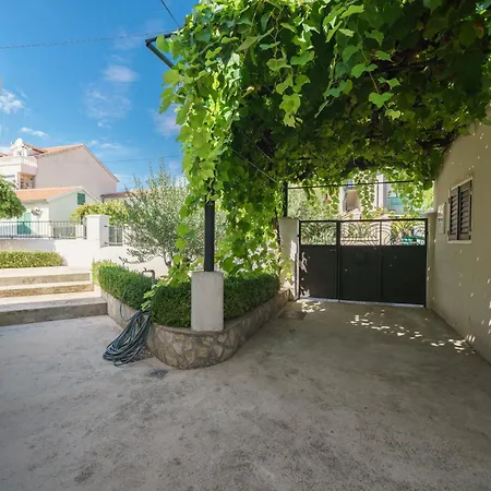 Oliva Tatil Evi