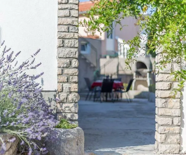 Dom wakacyjny Oliva Vodice